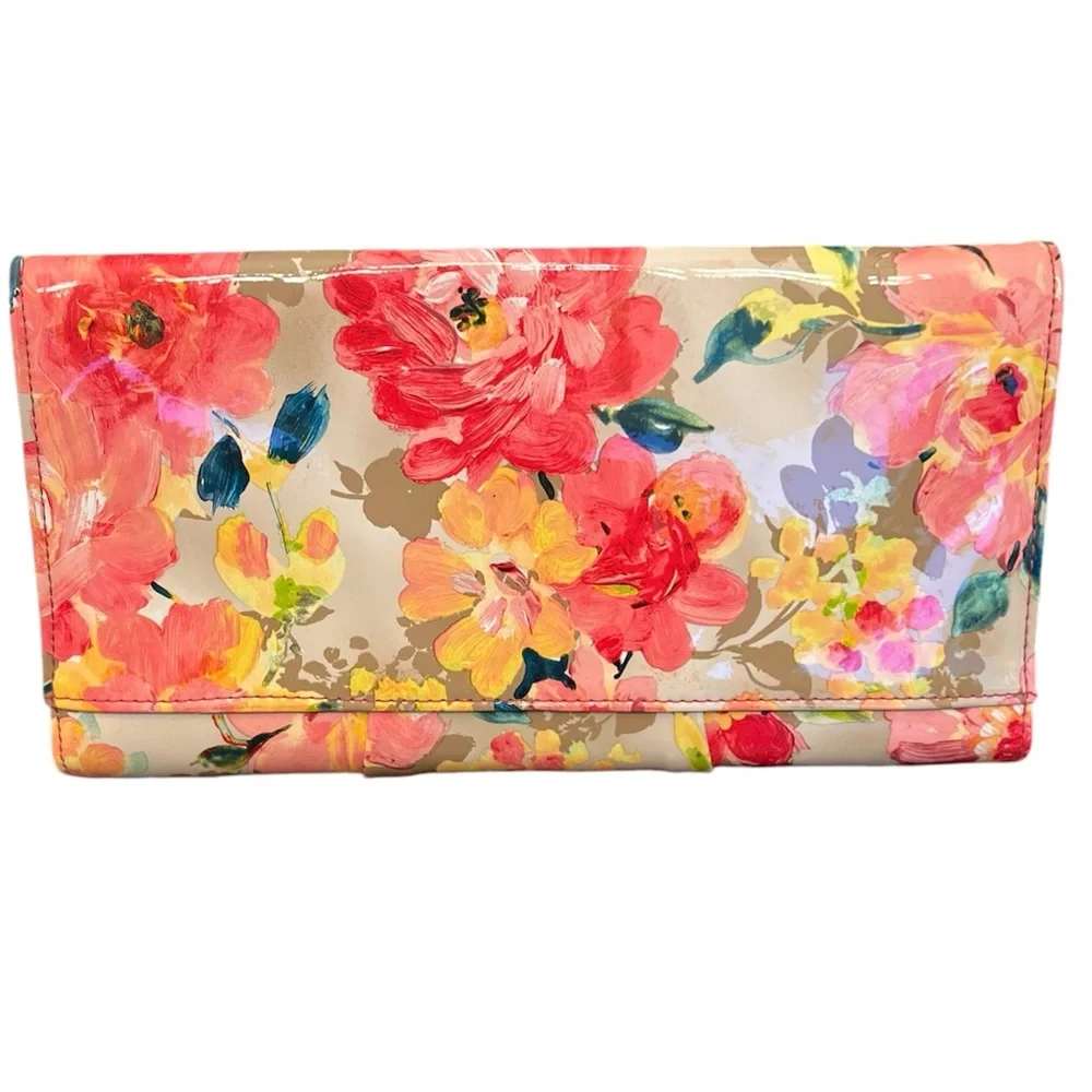 Jessica McClintock Patent Floral Envelope Clutch - Picture 2 of 6